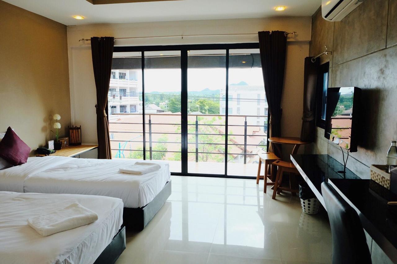 Royal Nine Hotel Kanchanaburi Exterior photo