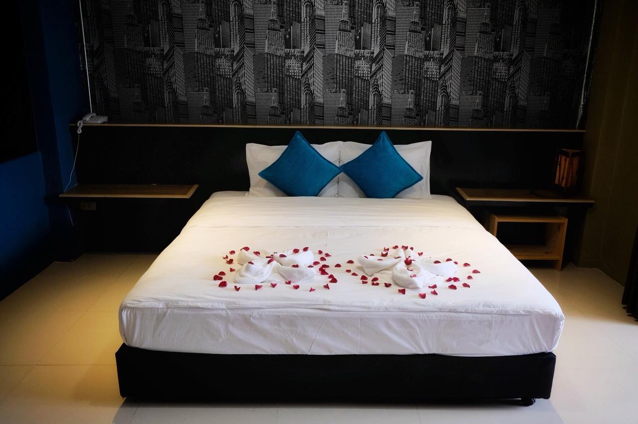 Royal Nine Hotel Kanchanaburi Exterior photo